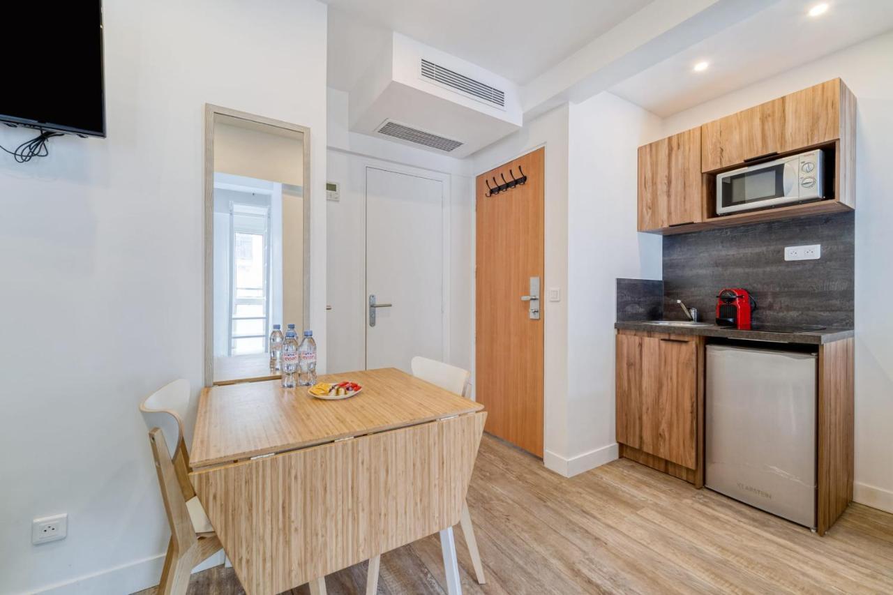 Beautiful Apartement With 2 Bedrooms In Paris Centre Luaran gambar